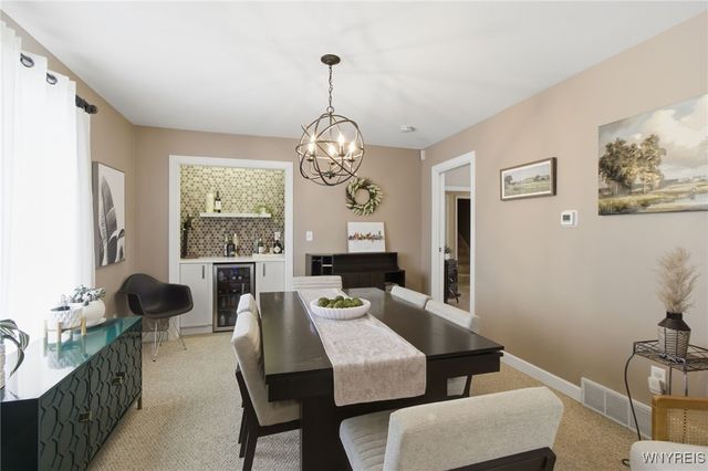 8140 Salt Road, Clarence, NY 14032