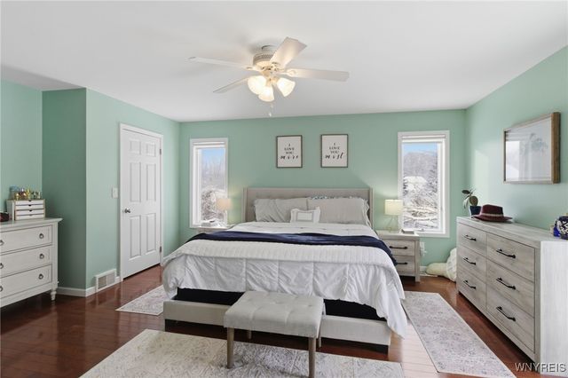 8140 Salt Road, Clarence, NY 14032