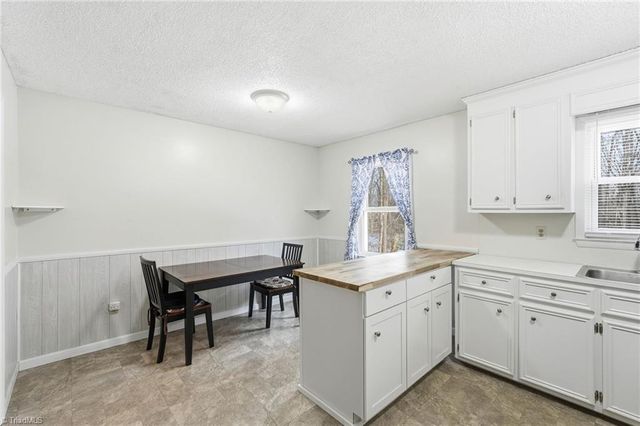 278 Beech Drive, Lexington, NC 27292