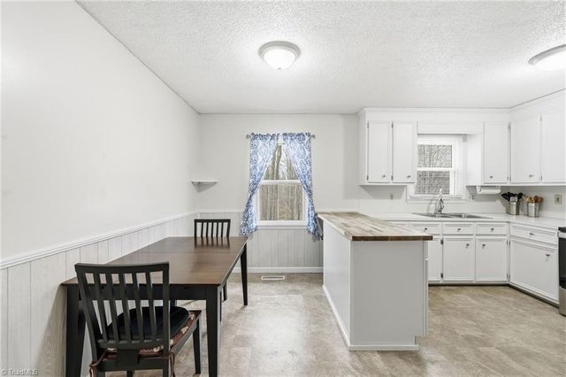 278 Beech Drive, Lexington, NC 27292