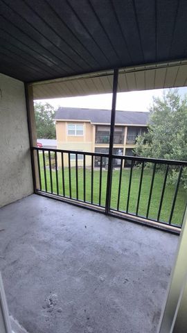 9924 SWEEPSTAKES LANE 8, Orlando, FL 32837