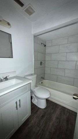 9924 SWEEPSTAKES LANE 8, Orlando, FL 32837