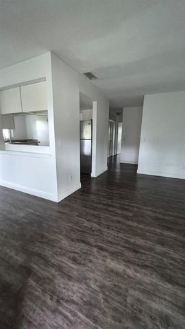 9924 SWEEPSTAKES LANE 8, Orlando, FL 32837