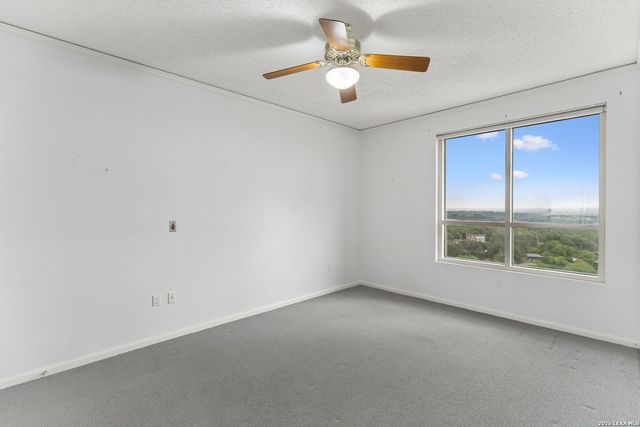 1 Towers Park Ln Apt 1202, San Antonio, TX 78209