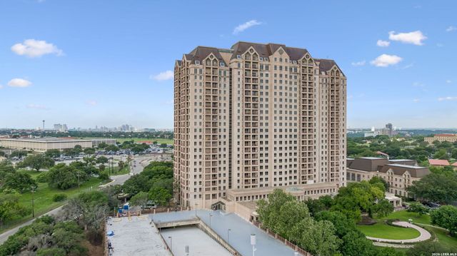 1 Towers Park Ln Apt 1202, San Antonio, TX 78209