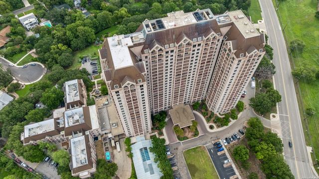 1 Towers Park Ln Apt 1202, San Antonio, TX 78209