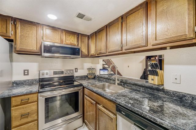 10001 E Evans Avenue 82B, Aurora, CO 80247