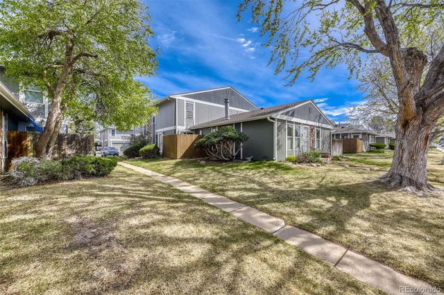 10001 E Evans Avenue 82B, Aurora, CO 80247