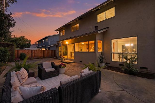 880 Russet Drive, Sunnyvale, CA 94087