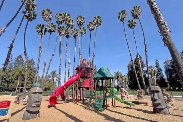 880 Russet Drive, Sunnyvale, CA 94087