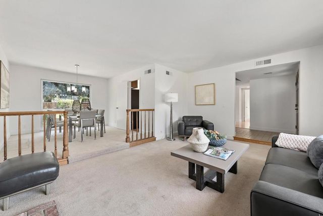 880 Russet Drive, Sunnyvale, CA 94087