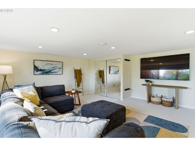 3046 Sw FAIRMOUNT Blvd, Portland, OR 97239