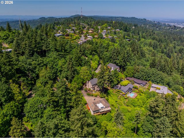3046 Sw FAIRMOUNT Blvd, Portland, OR 97239