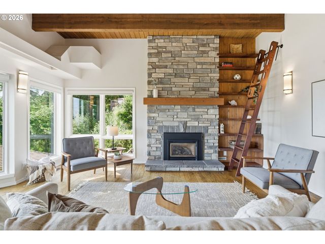 3046 Sw FAIRMOUNT Blvd, Portland, OR 97239