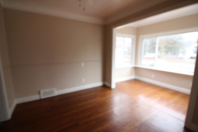 15881 Lennane Street, Redford, MI 48239