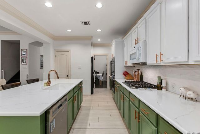 3711 Galveston Trl, San Antonio, TX 78253