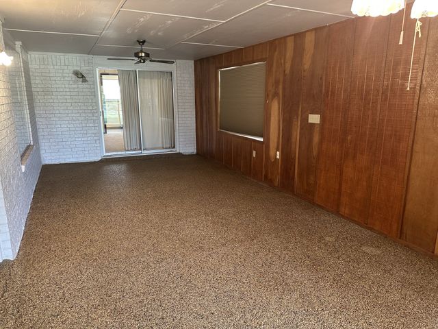 1072 Wagonseller Road, Bowie, TX 76230