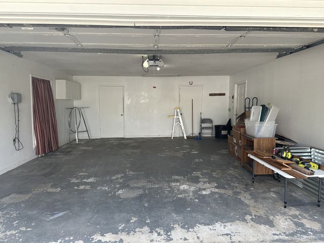 1072 Wagonseller Road, Bowie, TX 76230