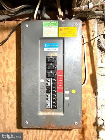 526 S 11TH ST, Reading, PA 19602