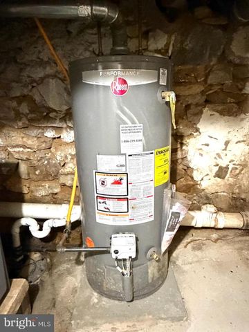 526 S 11TH ST, Reading, PA 19602