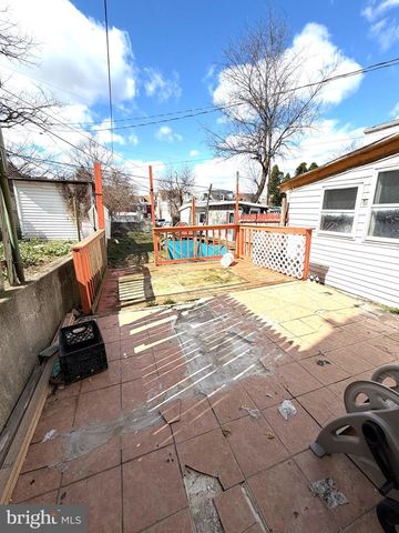 526 S 11TH ST, Reading, PA 19602