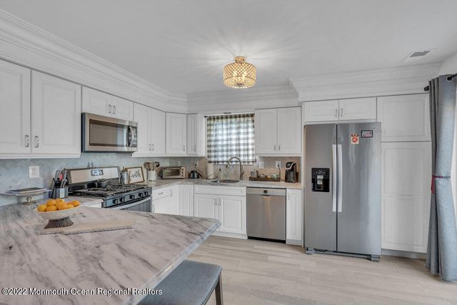 92 Tanya Circle, Ocean Twp, NJ 07712