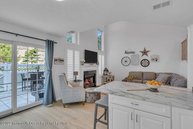 92 Tanya Circle, Ocean Twp, NJ 07712