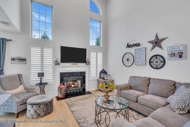 92 Tanya Circle, Ocean Twp, NJ 07712