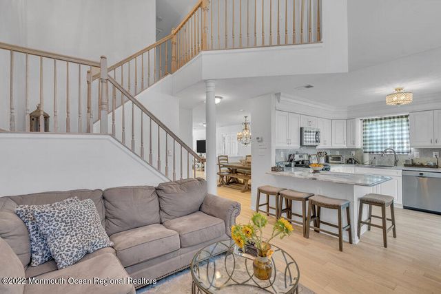 92 Tanya Circle, Ocean Twp, NJ 07712