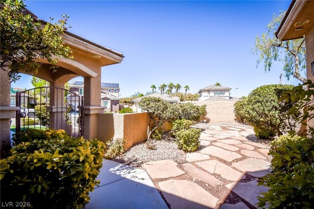 10243 Bright Harbor Avenue, Las Vegas, NV 89135