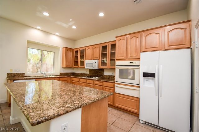 10243 Bright Harbor Avenue, Las Vegas, NV 89135