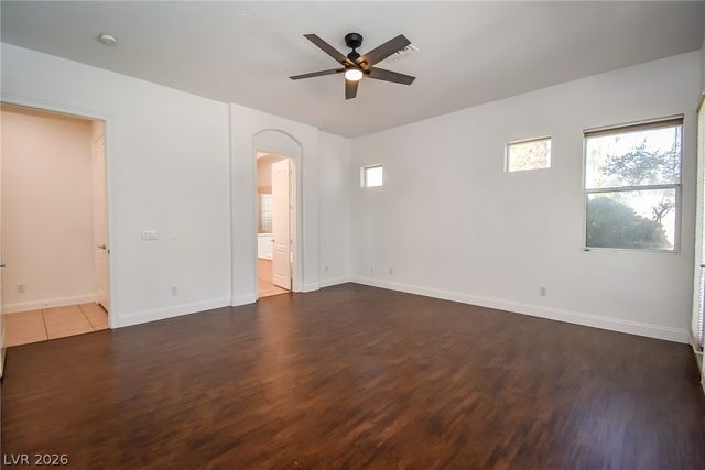 10243 Bright Harbor Avenue, Las Vegas, NV 89135