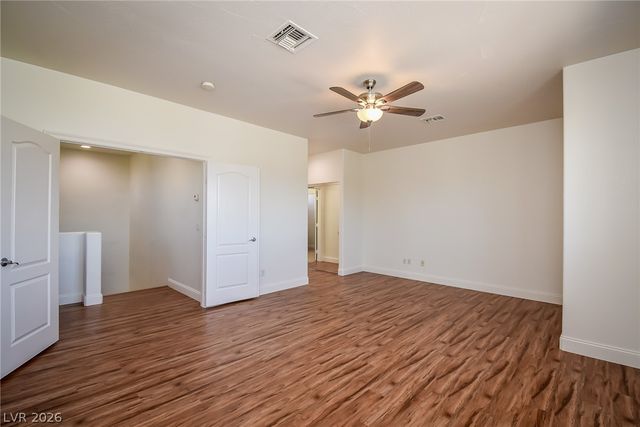 10243 Bright Harbor Avenue, Las Vegas, NV 89135