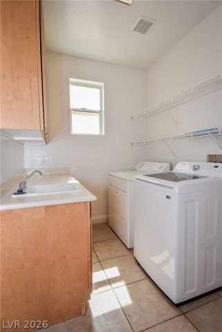 10243 Bright Harbor Avenue, Las Vegas, NV 89135
