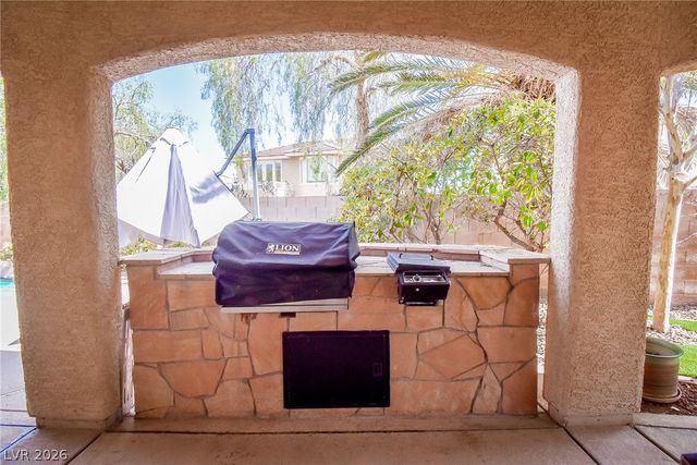 10243 Bright Harbor Avenue, Las Vegas, NV 89135