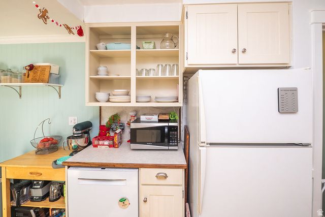 749 37TH, South Ogden, UT 84403