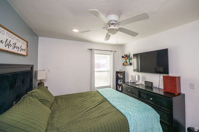 749 37TH, South Ogden, UT 84403