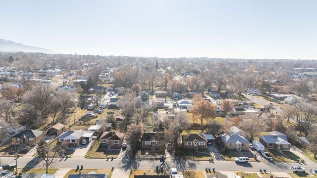 749 37TH, South Ogden, UT 84403