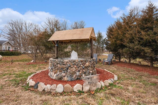 12901 Millers Mill Road, Constantine, MI 49042