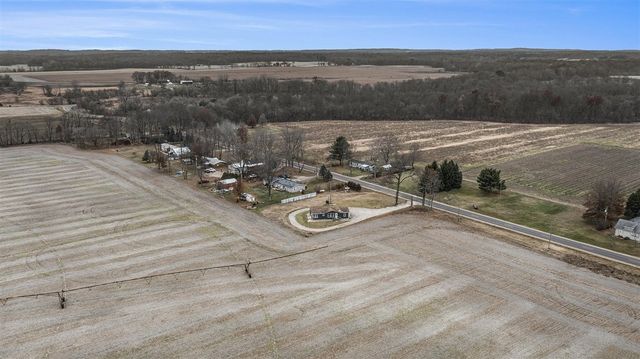 12901 Millers Mill Road, Constantine, MI 49042