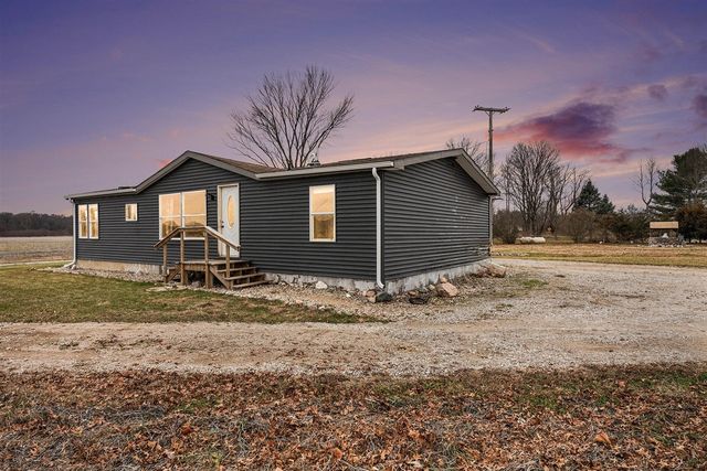 12901 Millers Mill Road, Constantine, MI 49042