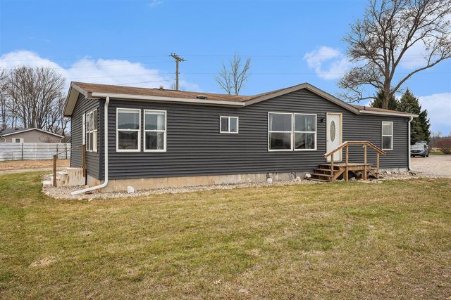 12901 Millers Mill Road, Constantine, MI 49042