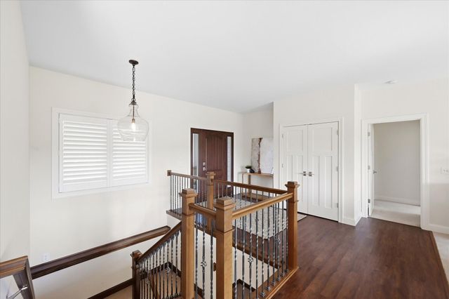 3204 Landon Court, Chaska, MN 55318