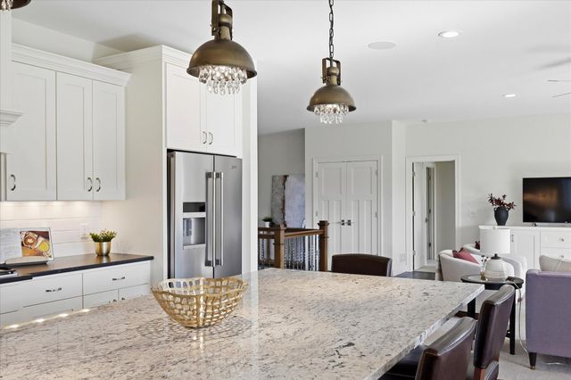 3204 Landon Court, Chaska, MN 55318