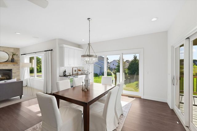 3204 Landon Court, Chaska, MN 55318