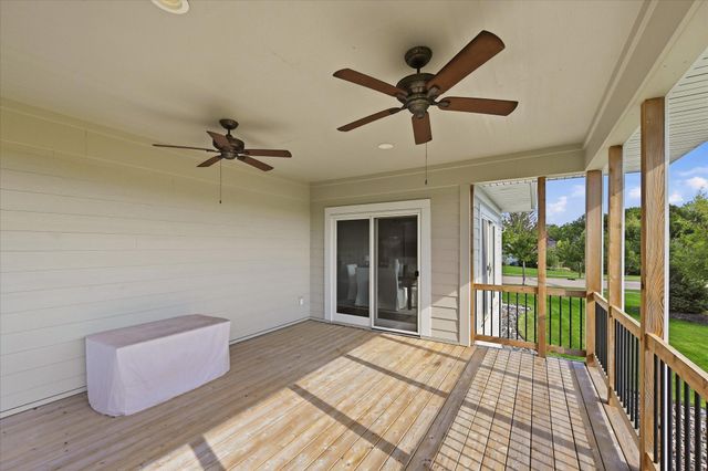 3204 Landon Court, Chaska, MN 55318