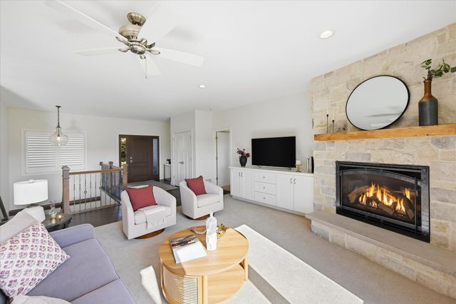 3204 Landon Court, Chaska, MN 55318