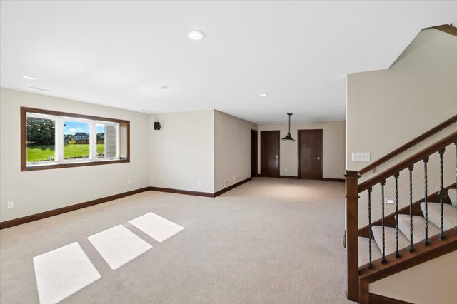 3204 Landon Court, Chaska, MN 55318