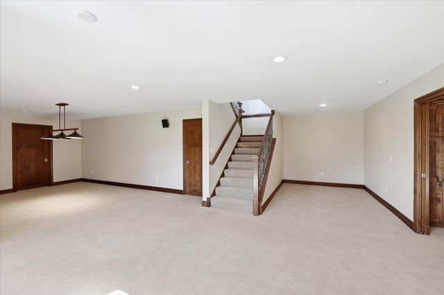 3204 Landon Court, Chaska, MN 55318