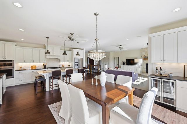 3204 Landon Court, Chaska, MN 55318